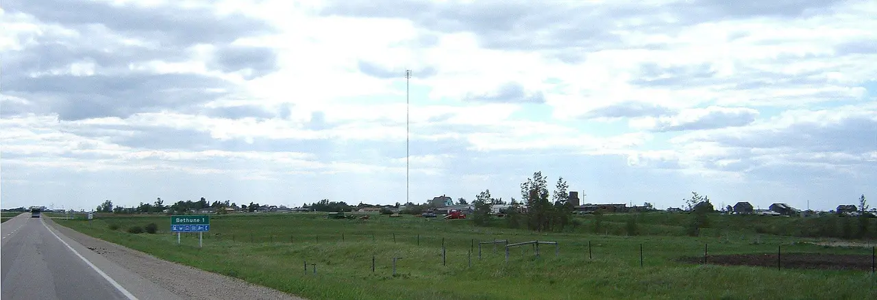 Bethune seen from Highway 11, 2007